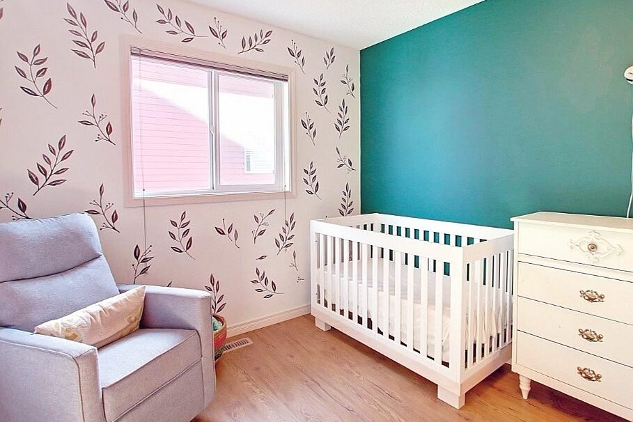 4 ways decorating and organizing are the perfect pair